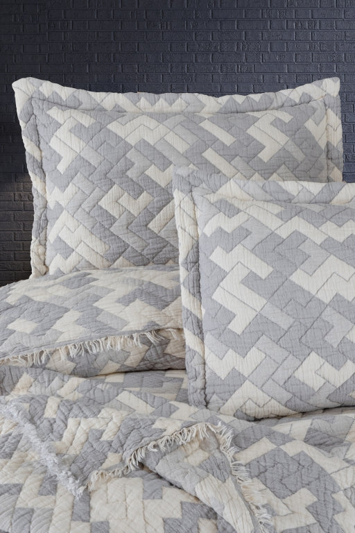 Покривало "Rodya Grey" від Blooming Series: Перший вибір